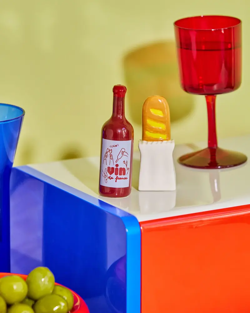 Fluid Market Fluid market - peper- en zoutstel - baguette & wine Fluid Market Fluid market - peper- en zoutstel - baguette & wine