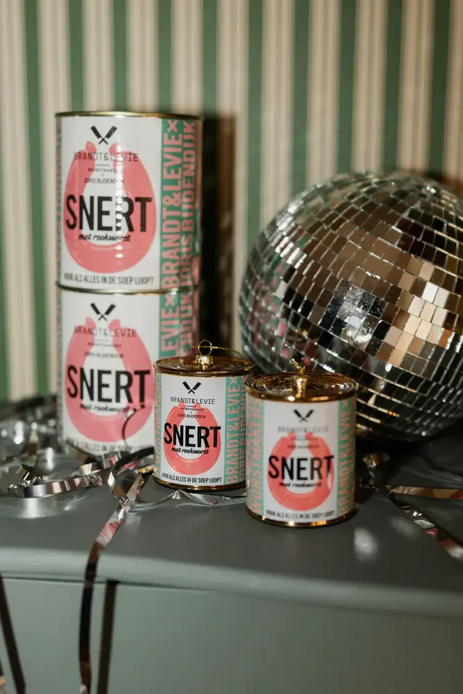 Yup in de boom Yup in de boom - kerstornament - snert brandt & levie Yup in de boom Yup in de boom - kerstornament - snert brandt & levie