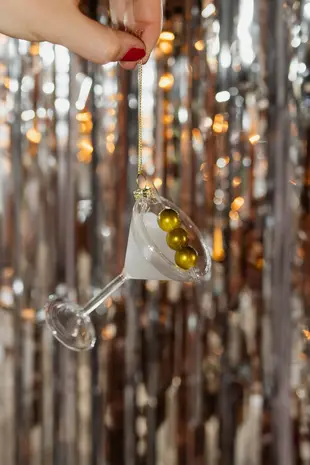 Yup in de boom Yup in de boom - kerstornament - dry martini Yup in de boom Yup in de boom - kerstornament - dry martini