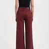 MUD Jeans Mud jeans - sara high loose flow - burgundy MUD Jeans Mud jeans - sara high loose flow - burgundy