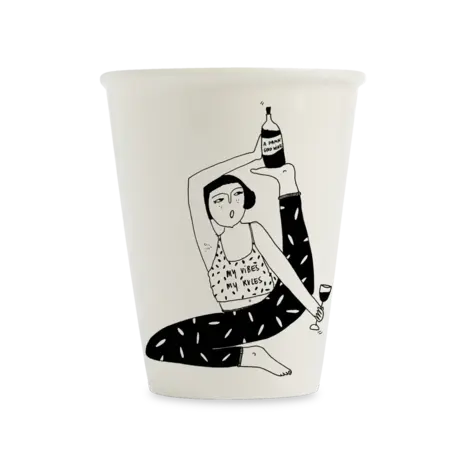 Helen b Helen b - beker - my vibes