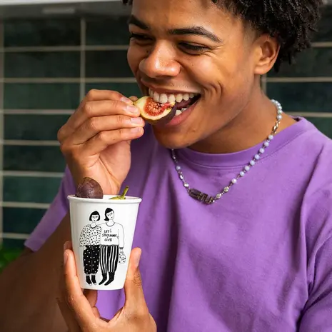 Helen b Helen b - beker - stay home club