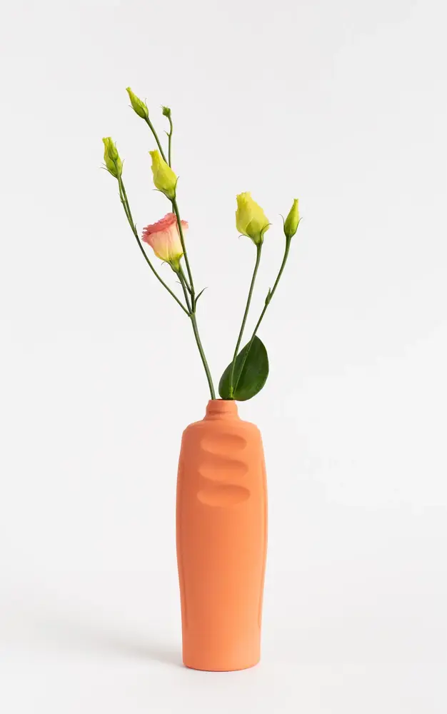 Foekje Fleur Foekje Fleur - porcelain bottle vase - #23 salmon