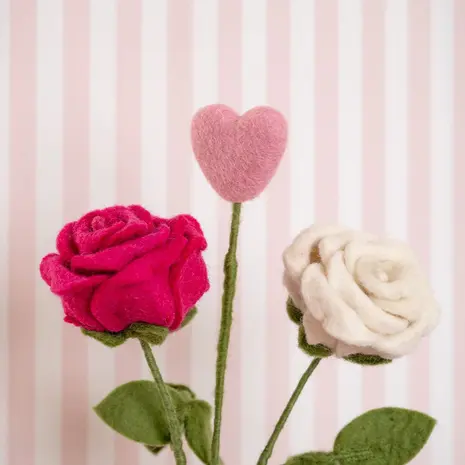 Sjaal met verhaal Sjaal met verhaal - steker hart - roze