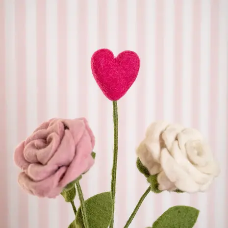 Sjaal met verhaal Sjaal met verhaal - steker hart - fuchsia