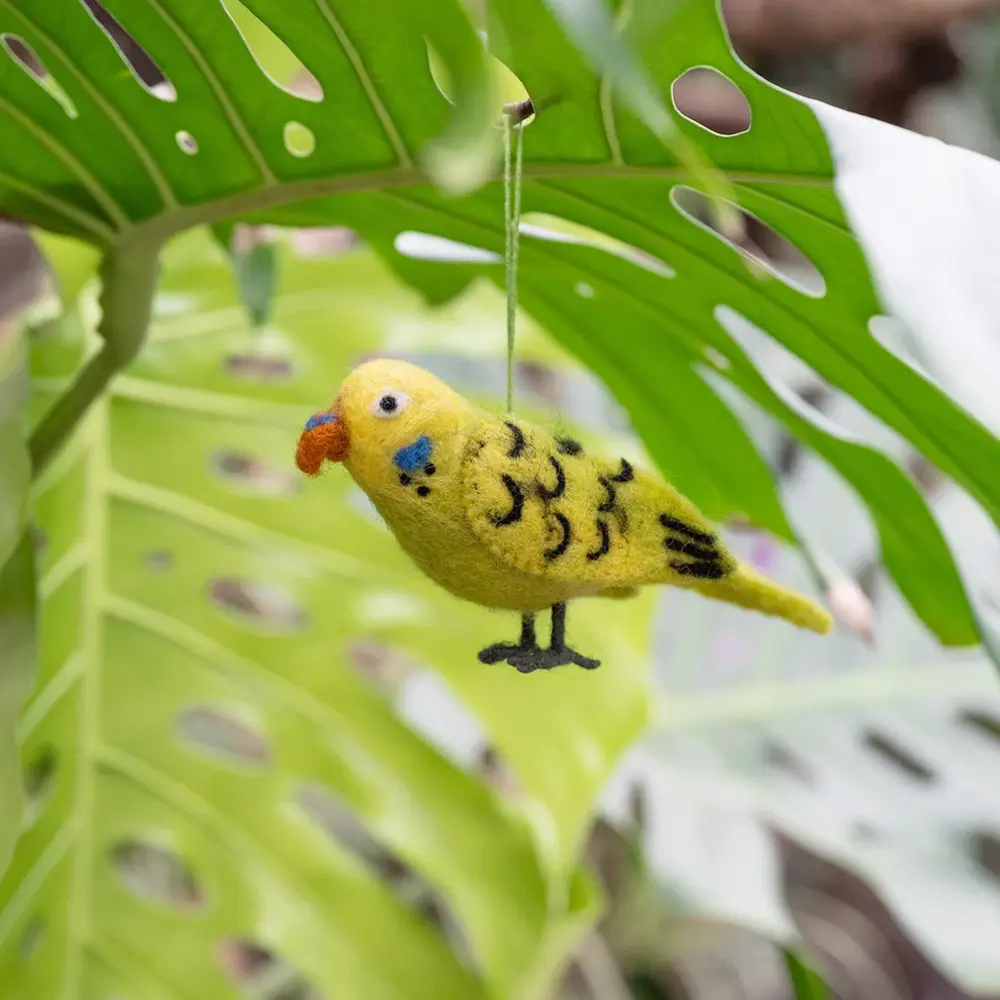 Sjaal met verhaal Sjaal met verhaal - hanger vogel - grasparkiet
