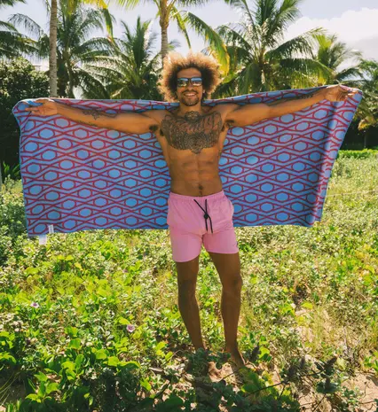 Buvanha Buvanha - reishanddoek (200 x 90 cm) - belize 01