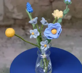 Vilt boeket Vilten bloemen - boeket - vergeet me niet Vilt boeket Vilten bloemen - boeket - vergeet me niet
