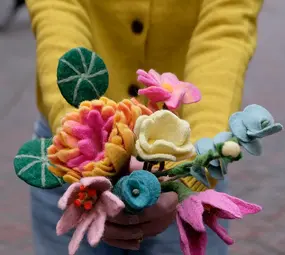 Vilt boeket Vilten bloemen - boeket - kleurrijk Vilt boeket Vilten bloemen - boeket - kleurrijk