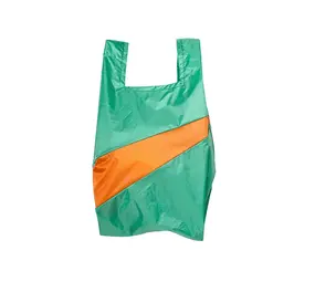 Susan Bijl Susan Bijl - the new shopping bag medium - holly green & orange Susan Bijl Susan Bijl - the new shopping bag medium - holly green & orange