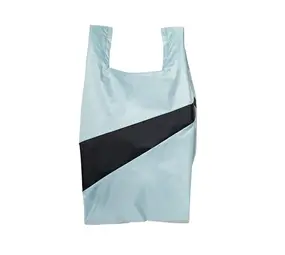 Susan Bijl Susan Bijl - the new shopping bag medium - surf spray & black