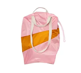 Susan Bijl Susan Bijl - the new trash bag medium - pink panther & ginger