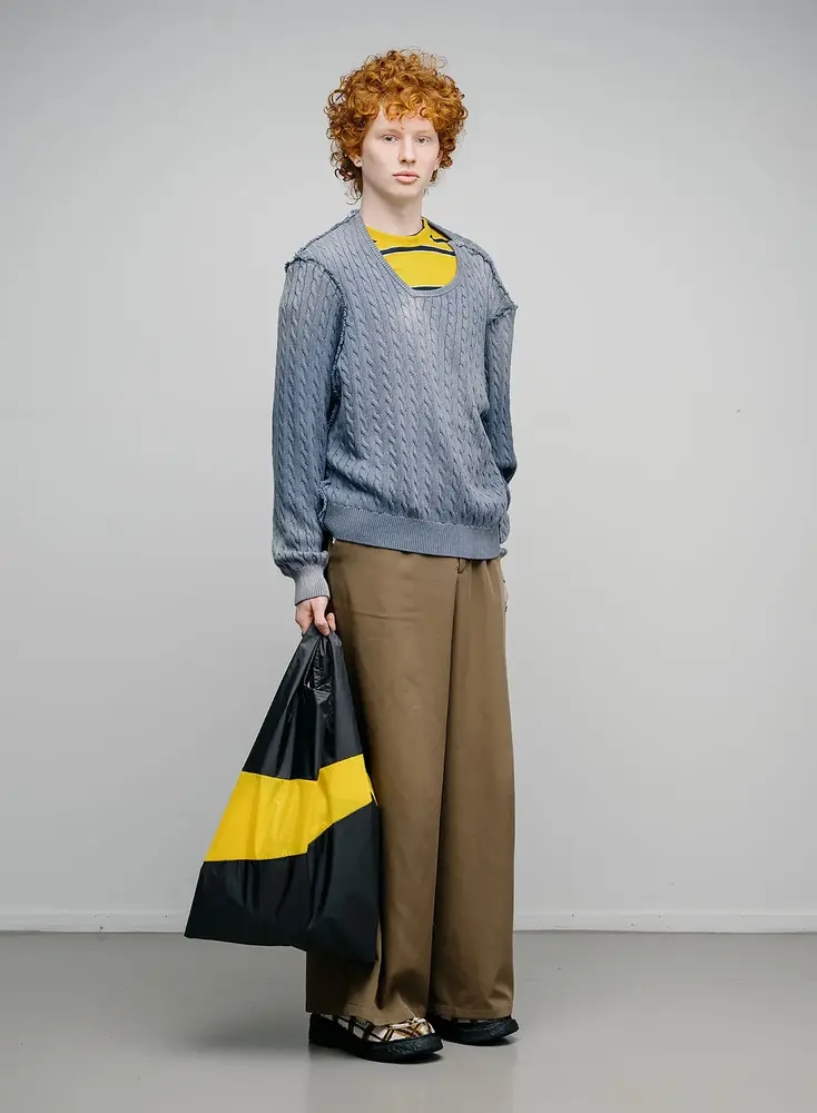 Susan Bijl Susan Bijl - the new shopping bag large - black & sunflower