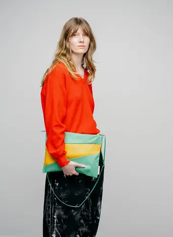 Susan Bijl Susan Bijl - the new pouch large - holly green & calendula