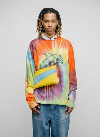 Susan Bijl Susan Bijl - the new pouch medium - sunflower & ocean