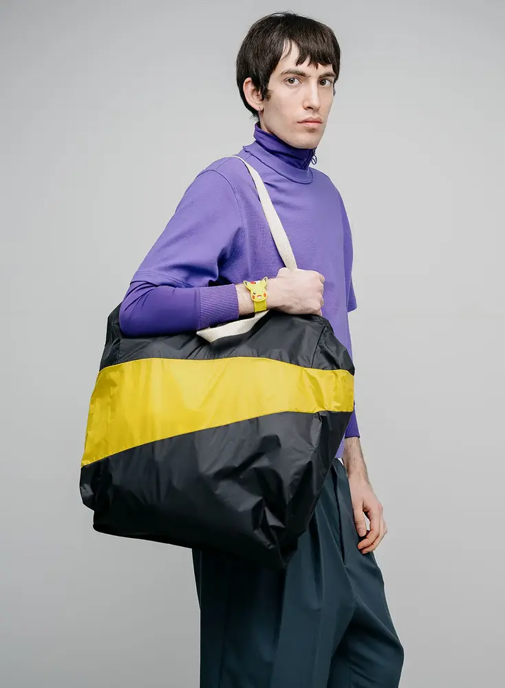 Susan Bijl Susan Bijl - the new stash bag large - black & sunflower