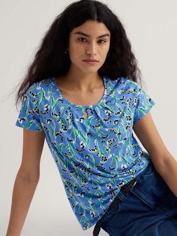 Seasalt Seasalt - appletree t-shirt - painty bluebell sail