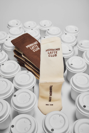 Many mornings Many mornings - sportsokken - latte club Many mornings Many mornings - sportsokken - latte club