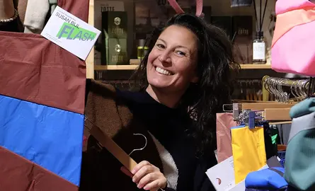 Esther: "Mensen worden blij van onze producten en van de sfeer"