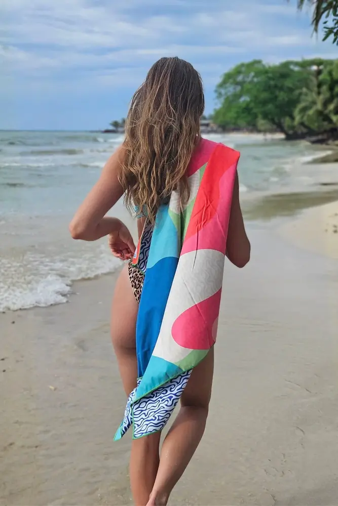 SooBluu SooBluu - reishanddoek (160 x 100 cm) - flow