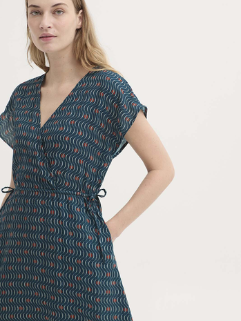 Nice Things Nice Things - midi dress hellenic waves - mosaic blue