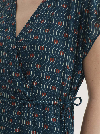 Nice Things Nice Things - midi dress hellenic waves - mosaic blue