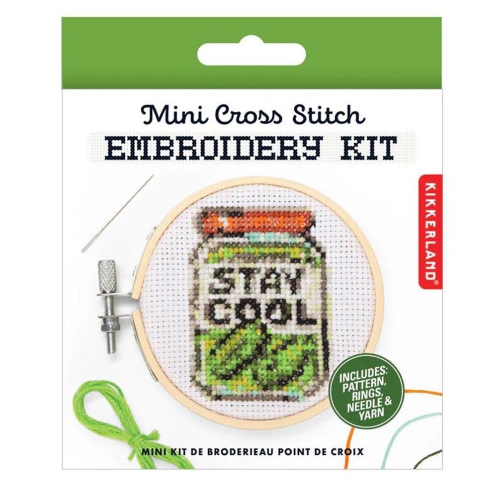 Kikkerland Kikkerland - borduur kit - pickle