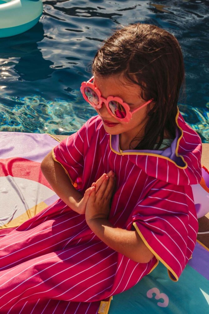 Quut Quut - beach poncho - burgundy