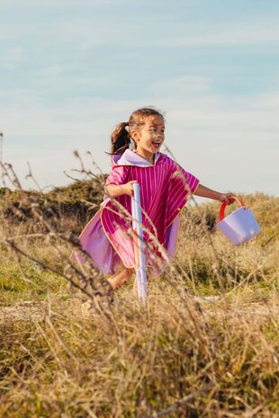 Quut Quut - beach poncho - burgundy