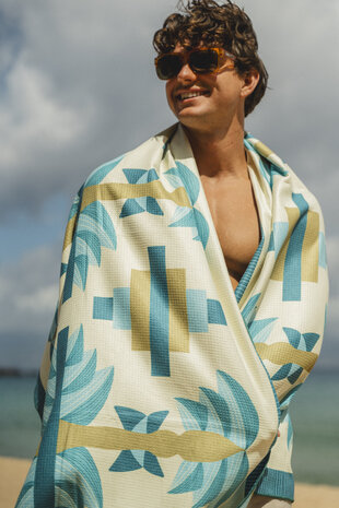 Buvanha Buvanha - reishanddoek (200 x 90 cm) - sydney