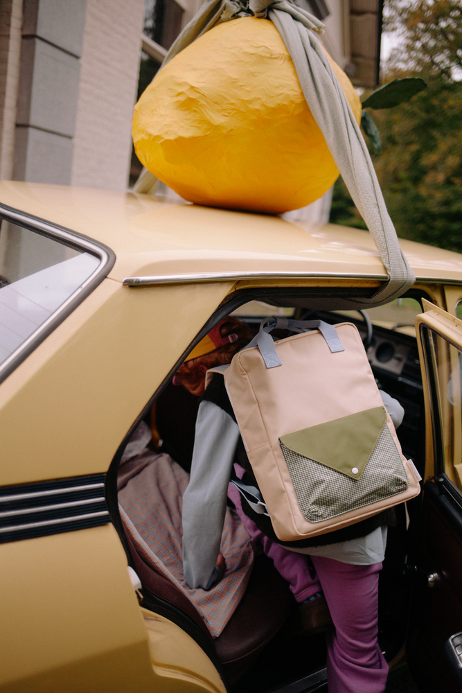 Sticky Lemon Sticky  Lemon - backpack large envelope - twiggy beige