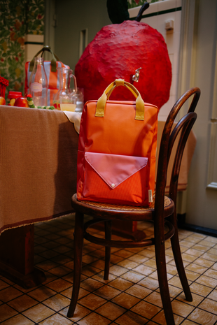 Sticky Lemon Sticky  Lemon - backpack large envelope - maple whirl