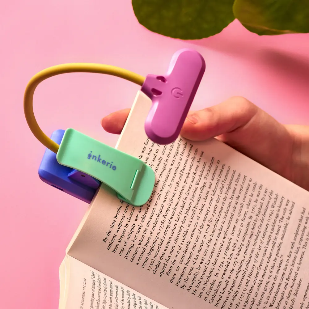 Kikkerland Kikkerland - inkerie - oplaadbaar boekenlampje Kikkerland Kikkerland - inkerie - oplaadbaar boekenlampje