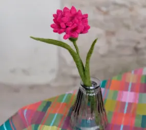 Vilt boeket Vilten boeket - korenbloem in vaasje