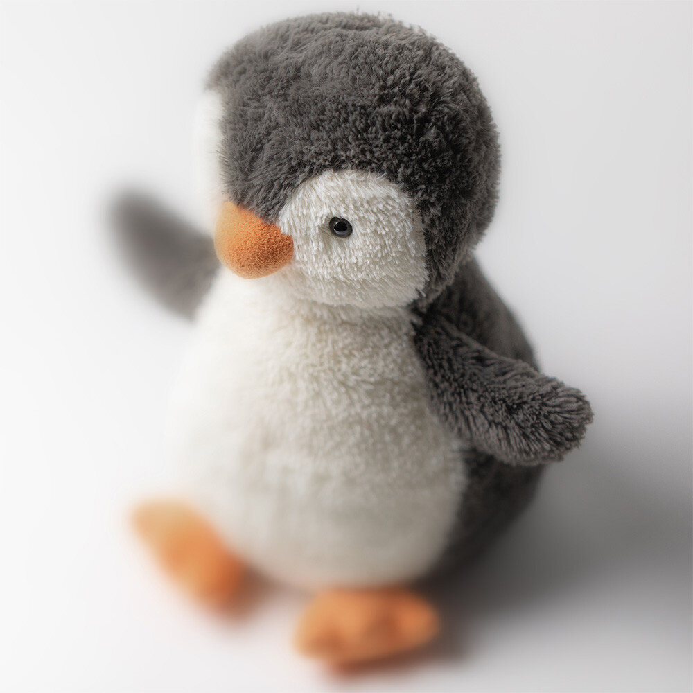 Jellycat Jellycat - knuffel pinguin - peanut penguin (medium) Jellycat Jellycat - knuffel pinguin - peanut penguin (medium)