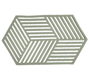 Zone Denmark Zone - panonderzetter hexagon lang (24x14cm) - rosemary Zone Denmark Zone - panonderzetter hexagon lang (24x14cm) - rosemary