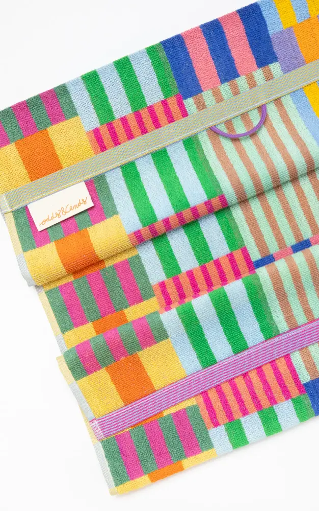 Foekje Fleur Foekje fleur - odds & ends - tulip quilt badhanddoek S (50x90 cm) #122 Foekje Fleur Foekje fleur - odds & ends - tulip quilt badhanddoek S (50x90 cm) #122