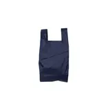 Susan Bijl Susan Bijl - the new shopping bag small - mono water Susan Bijl Susan Bijl - the new shopping bag small - mono water