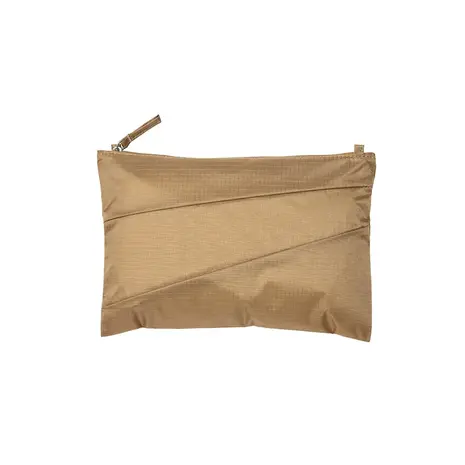 Susan Bijl Susan Bijl - the new pouch medium - mono camel