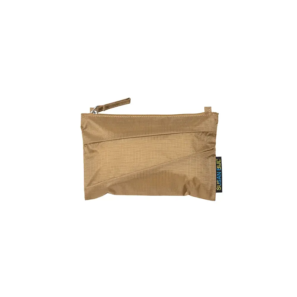 Susan Bijl Susan Bijl - the new pouch small - mono camel Susan Bijl Susan Bijl - the new pouch small - mono camel