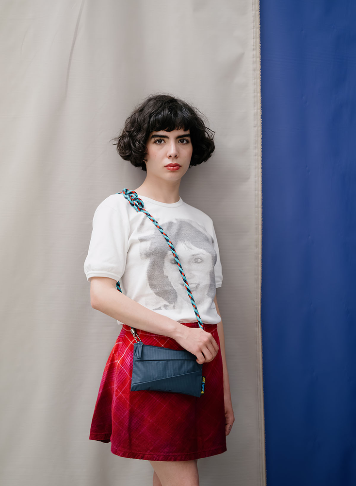 Susan Bijl Susan Bijl - the new pouch small - mono tornado