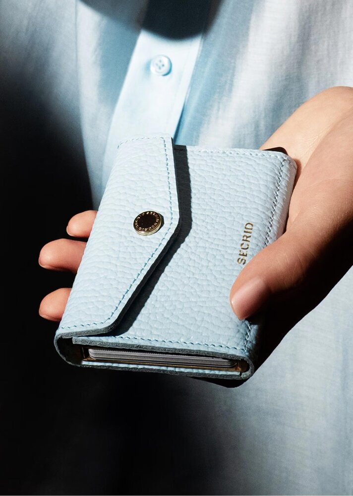 Secrid Secrid - envelope wallet pebble - ice blue