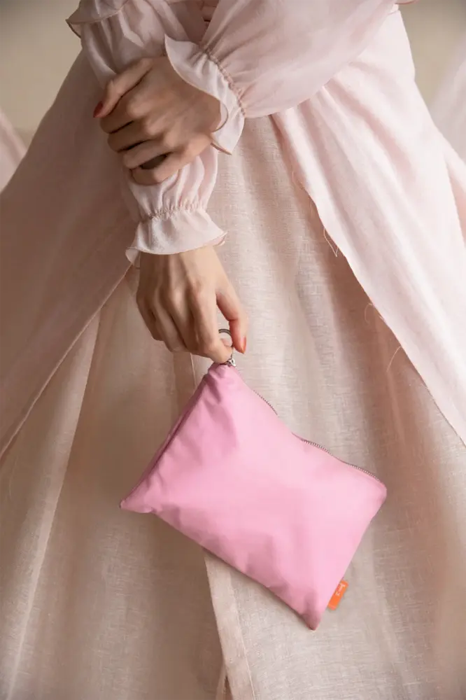 Tinne+Mia Tinne+Mia - feel good bag - pink dolphin Tinne+Mia Tinne+Mia - feel good bag - pink dolphin