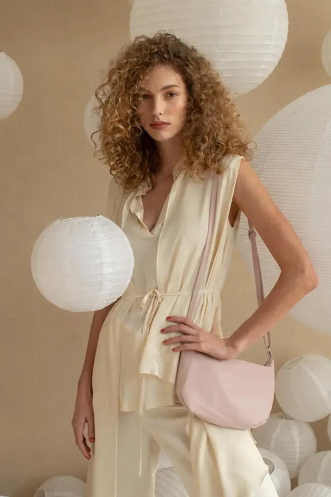 Tinne+Mia Tinne+Mia - cross body feel good baggy - sepia rose Tinne+Mia Tinne+Mia - cross body feel good baggy - sepia rose