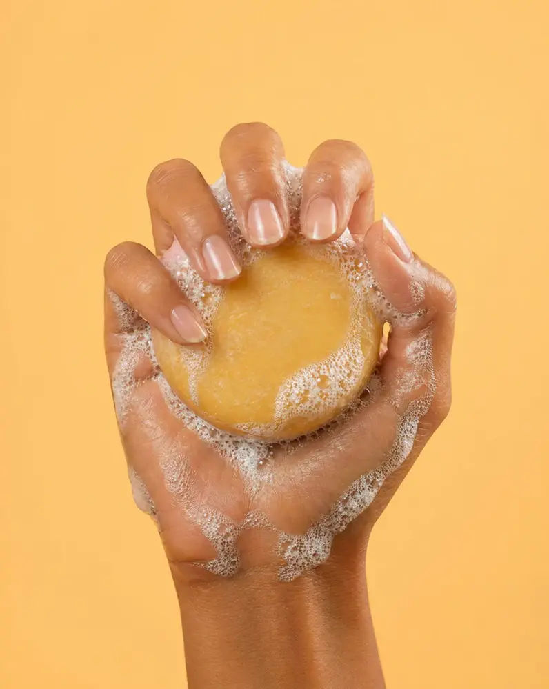 SOLYD SOLYD - shampoo bar - mango papaja (voedend, curly girl)