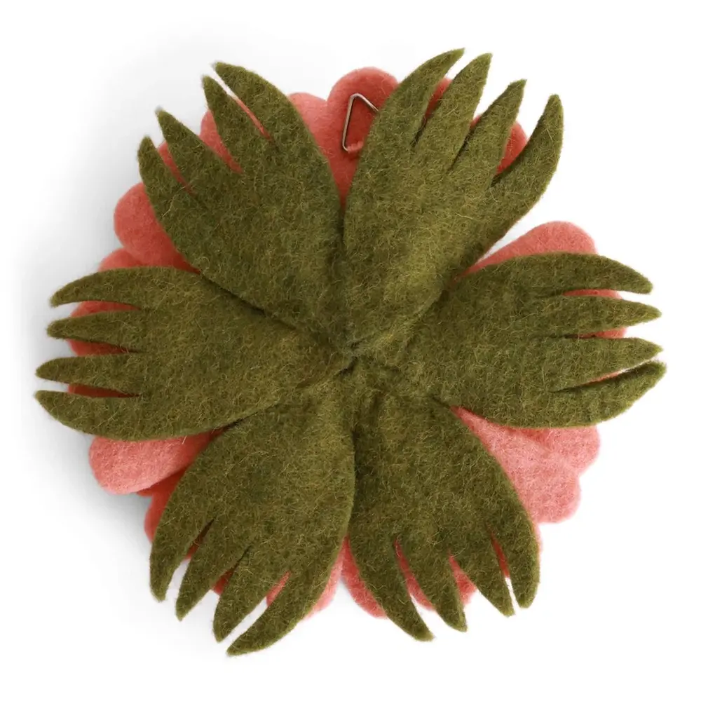 Gry & Sif Gry & sif - muurdecoratie autumn anemone - light peach Gry & Sif Gry & sif - muurdecoratie autumn anemone - light peach