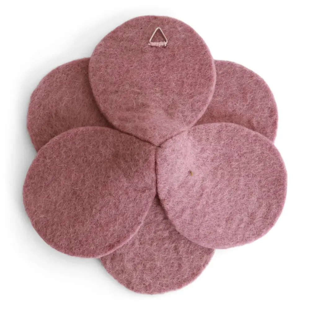 Gry & Sif Gry & sif - muurdecoratie french anemone - light purple Gry & Sif Gry & sif - muurdecoratie french anemone - light purple