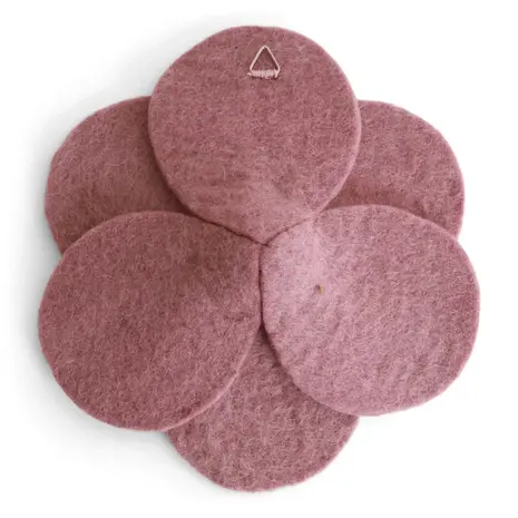 Gry & Sif Gry & sif - muurdecoratie french anemone - light purple Gry & Sif Gry & sif - muurdecoratie french anemone - light purple
