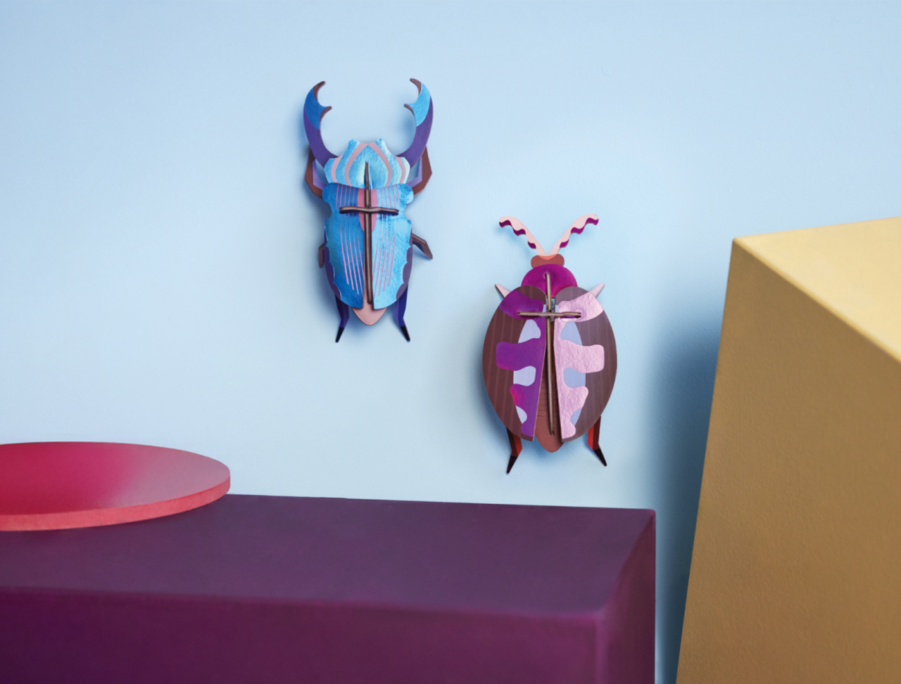Studio Roof Studio Roof - muurdecoratie - azure stag beetle Studio Roof Studio Roof - muurdecoratie - azure stag beetle