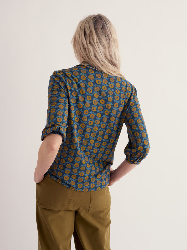 Seasalt Seasalt - 3/4 embrace shirt - marigold sketch marine Seasalt Seasalt - 3/4 embrace shirt - marigold sketch marine